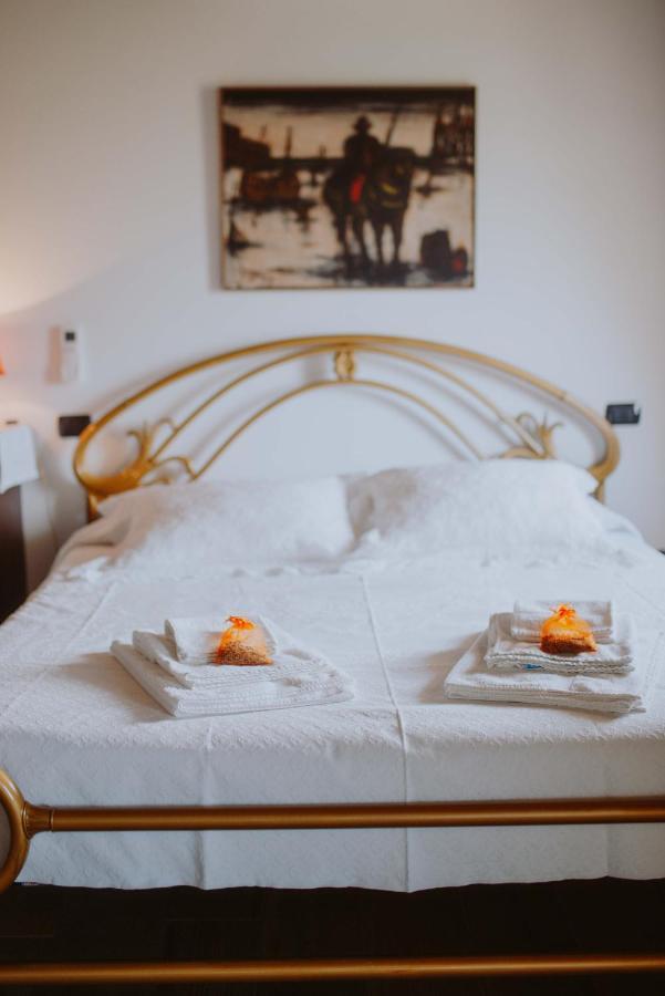 B&B Casa Santa Lucia Manerba del Garda Zewnętrze zdjęcie