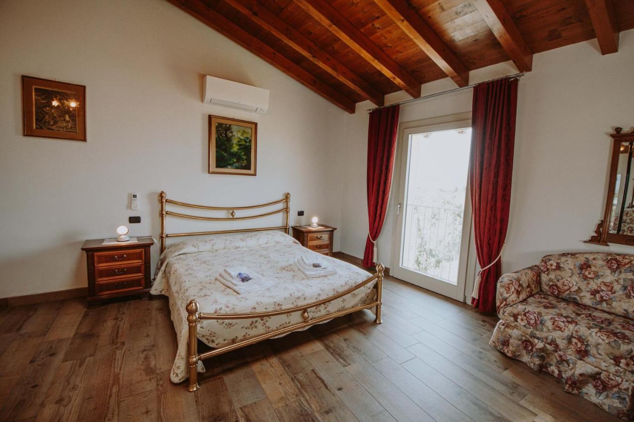 B&B Casa Santa Lucia Manerba del Garda Zewnętrze zdjęcie