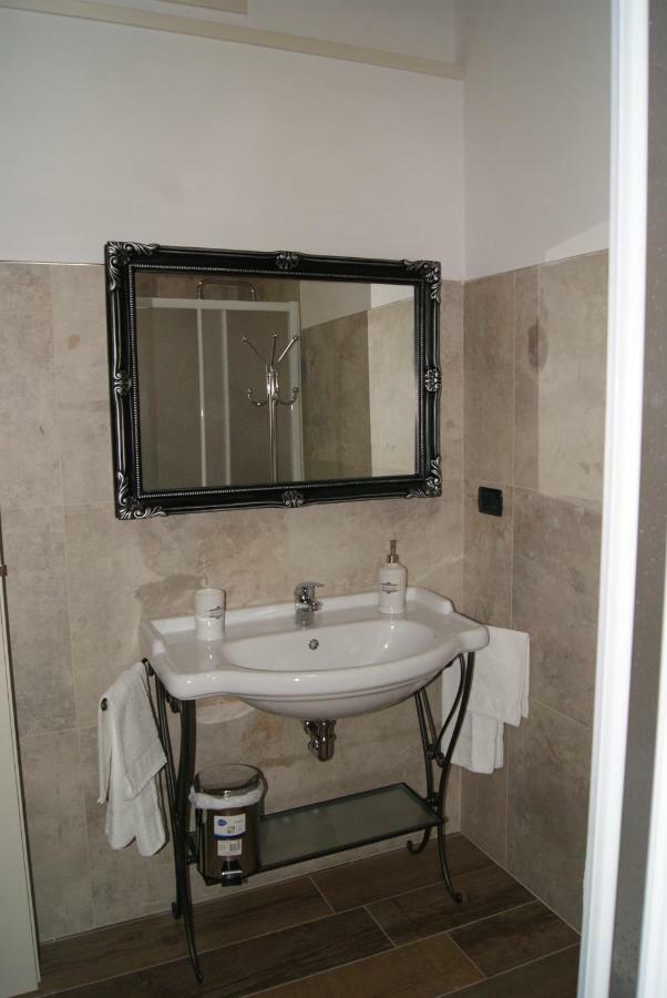 B&B Casa Santa Lucia Manerba del Garda Zewnętrze zdjęcie